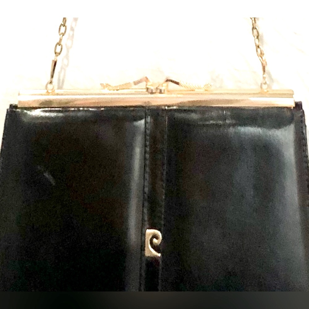 PIERE CARDIN black leather kiss lock chain clutch/purse size 9x7 great condition - Picture 8 of 15